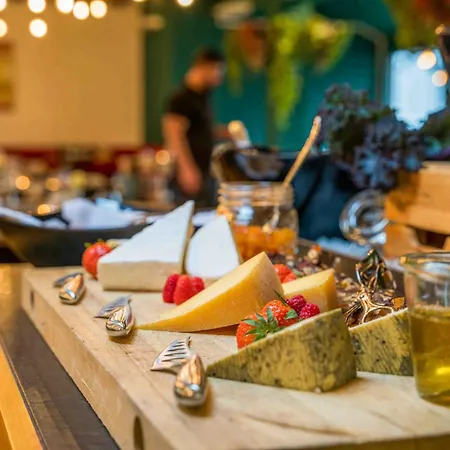 Thorbjornrud Hotel 4*