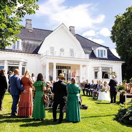 Thorbjornrud Hotel 4*